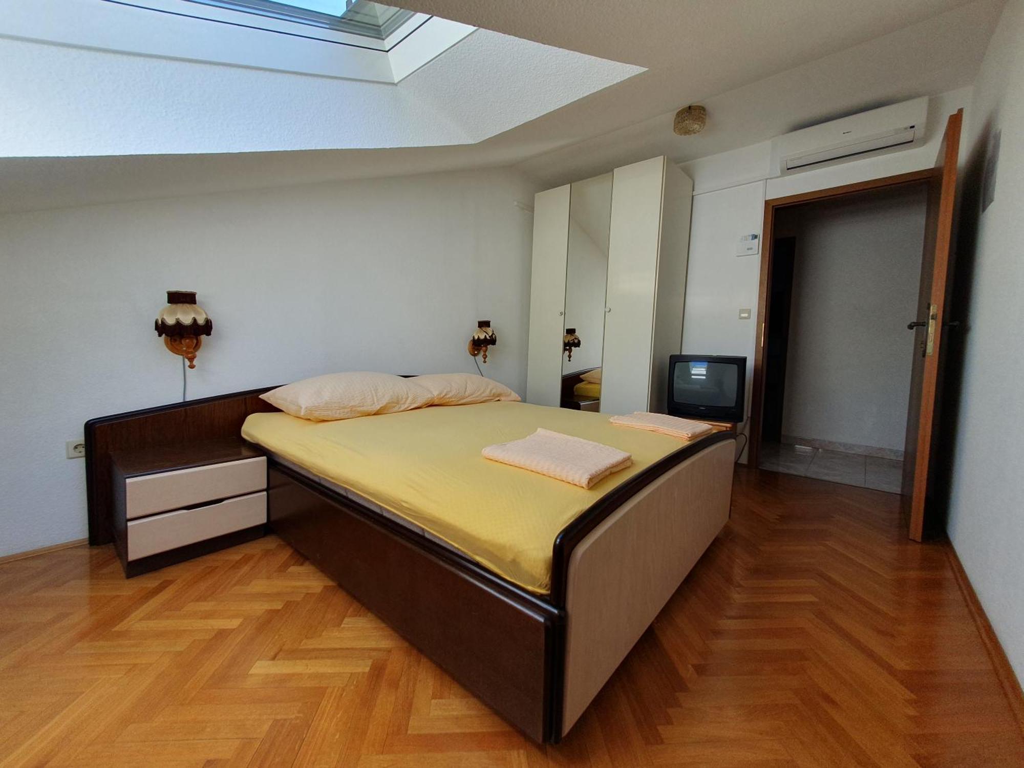 Apartmani Miljak Омиш Экстерьер фото
