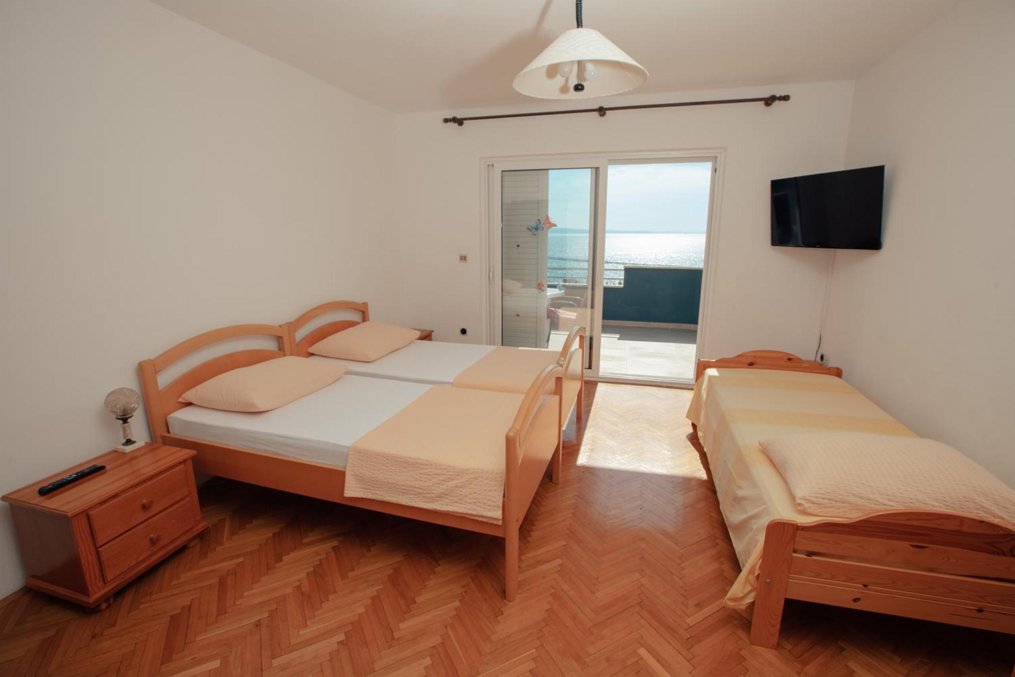 Apartmani Miljak Омиш Экстерьер фото