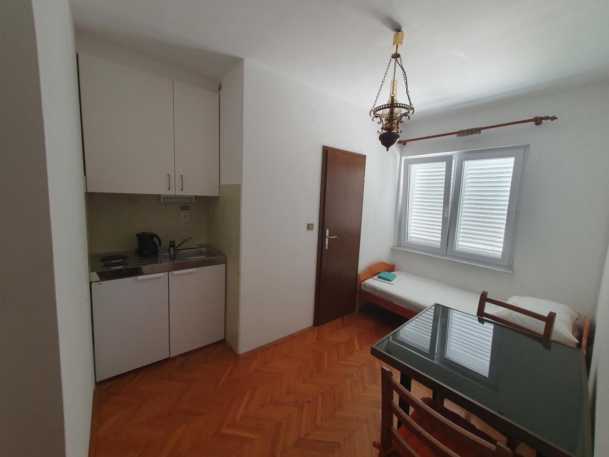Apartmani Miljak Омиш Экстерьер фото
