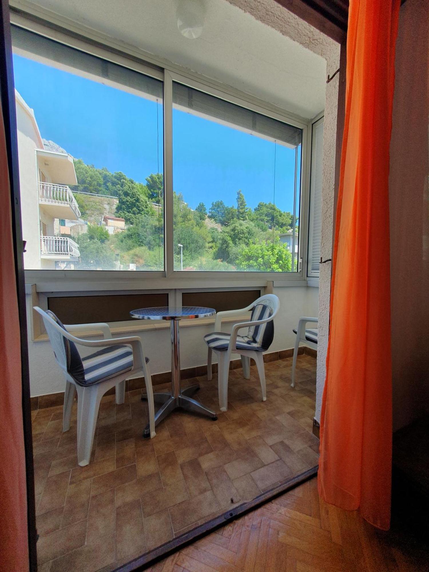 Apartmani Miljak Омиш Экстерьер фото